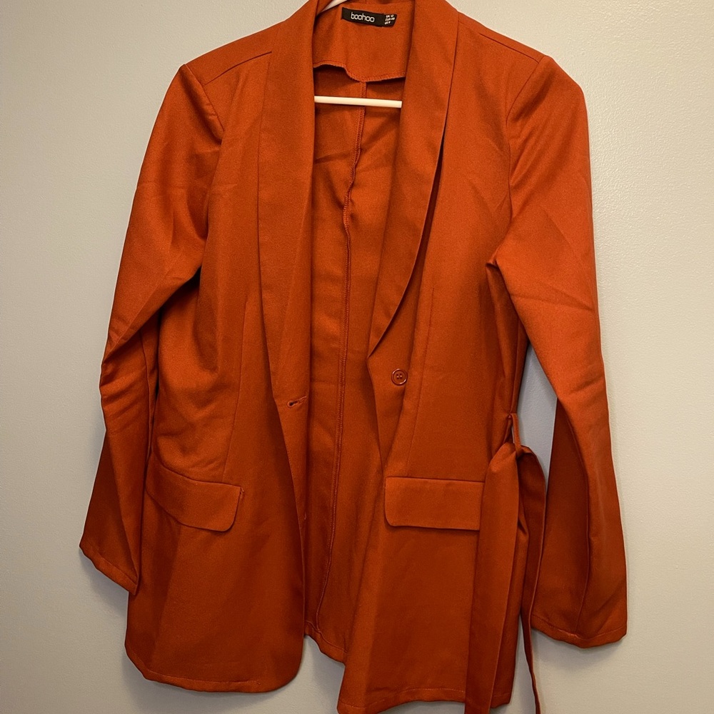 Like new Blazer with belt